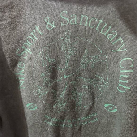 Nike Vintage Distressed Green Nike Hoodie Sweatshirt — Used, Size M - Picture 8 of 10